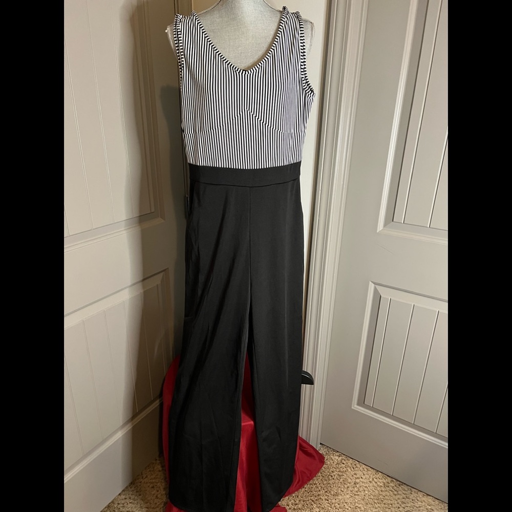 Jumpsuit - Picture 1 of 2
